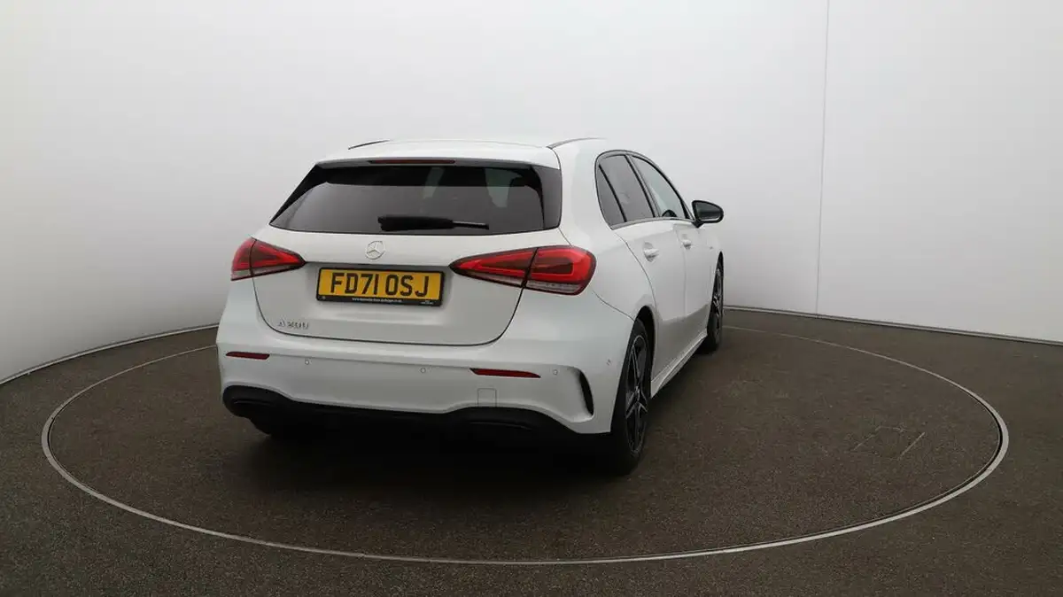 2022-mercedes-benz-a-class-13-a200-amg-line-executive-edition-hatchback-5d-7g-dct-big-48