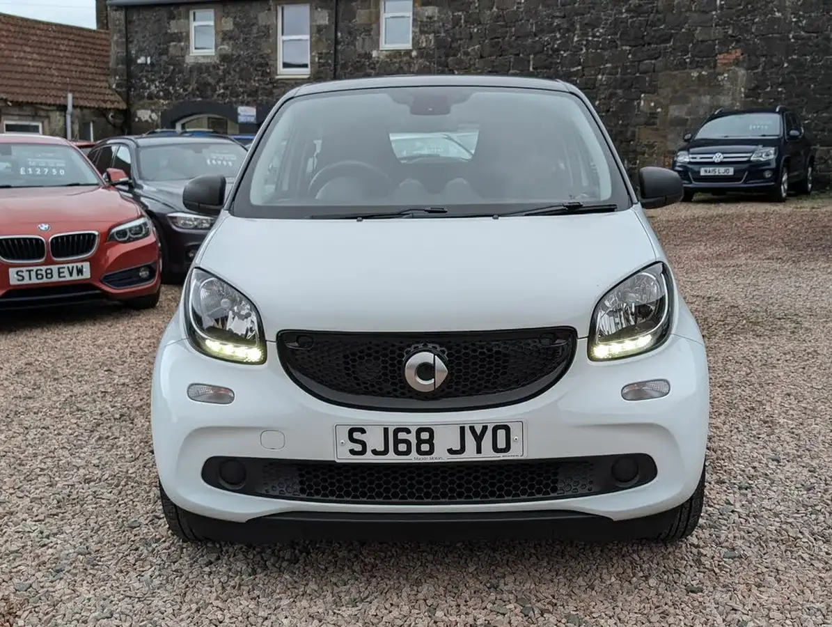 2018-smart-forfour-10-passion-71bhp-big-2