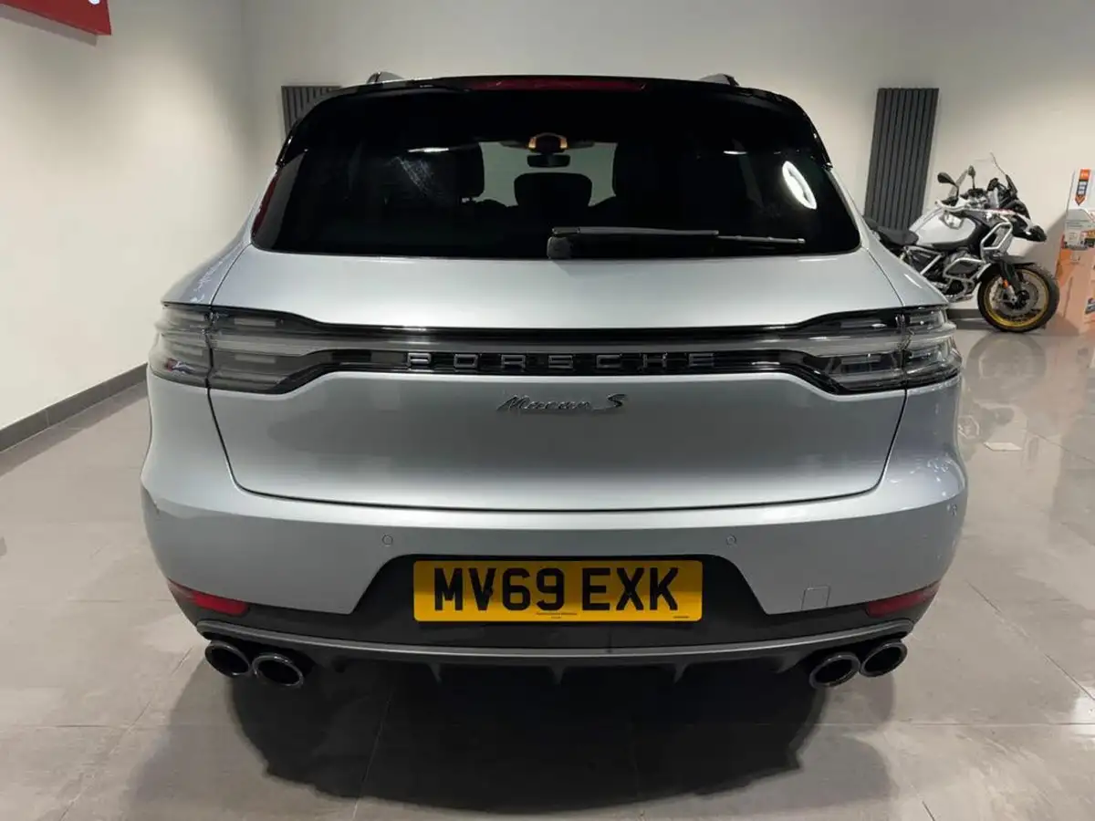 2019-porsche-macan-30-v6-s-big-10