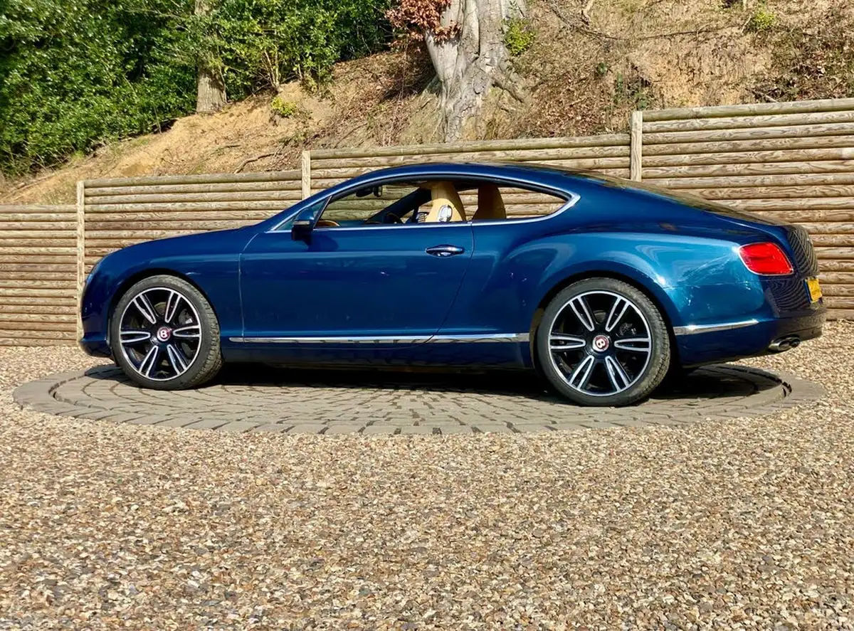 2013-bentley-continental-40-gt-v8-big-10