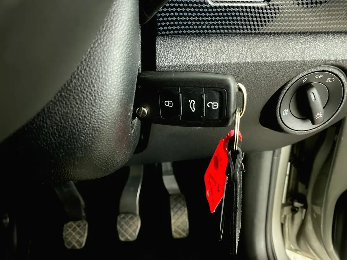 2021-volkswagen-up-10-up-black-edition-65ps-sre-bmt-evo-big-32