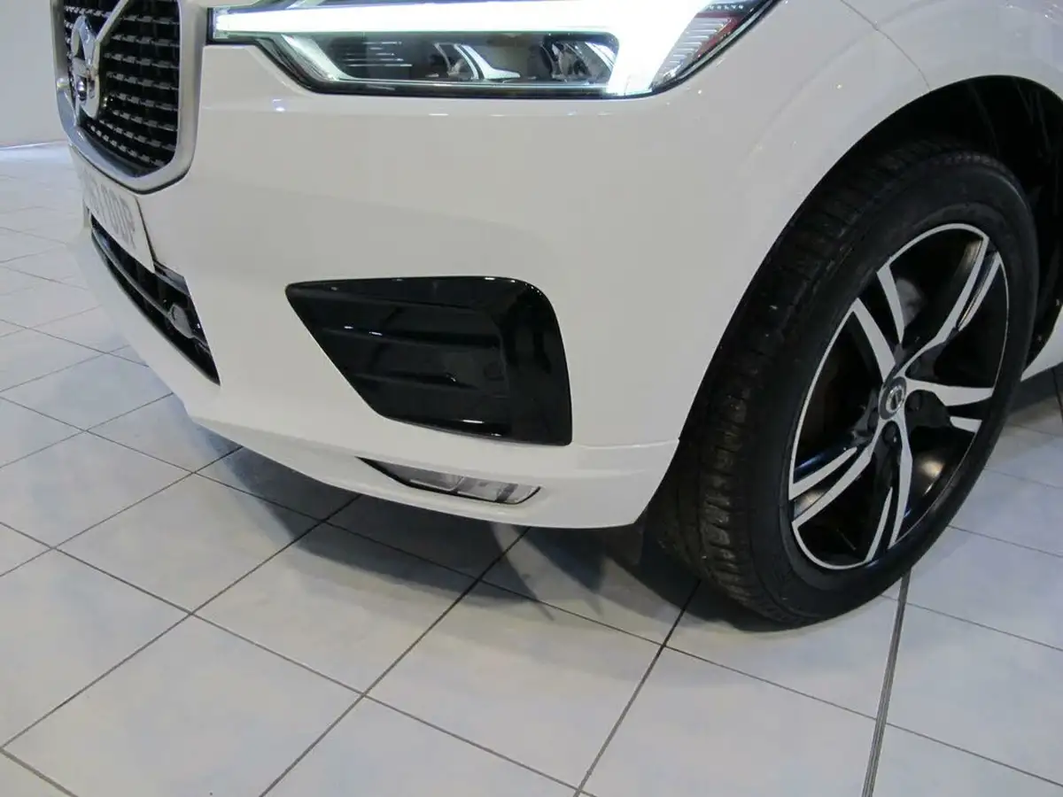 2017-volvo-xc60-20td-d4-r-design-awd-geartronic-big-67