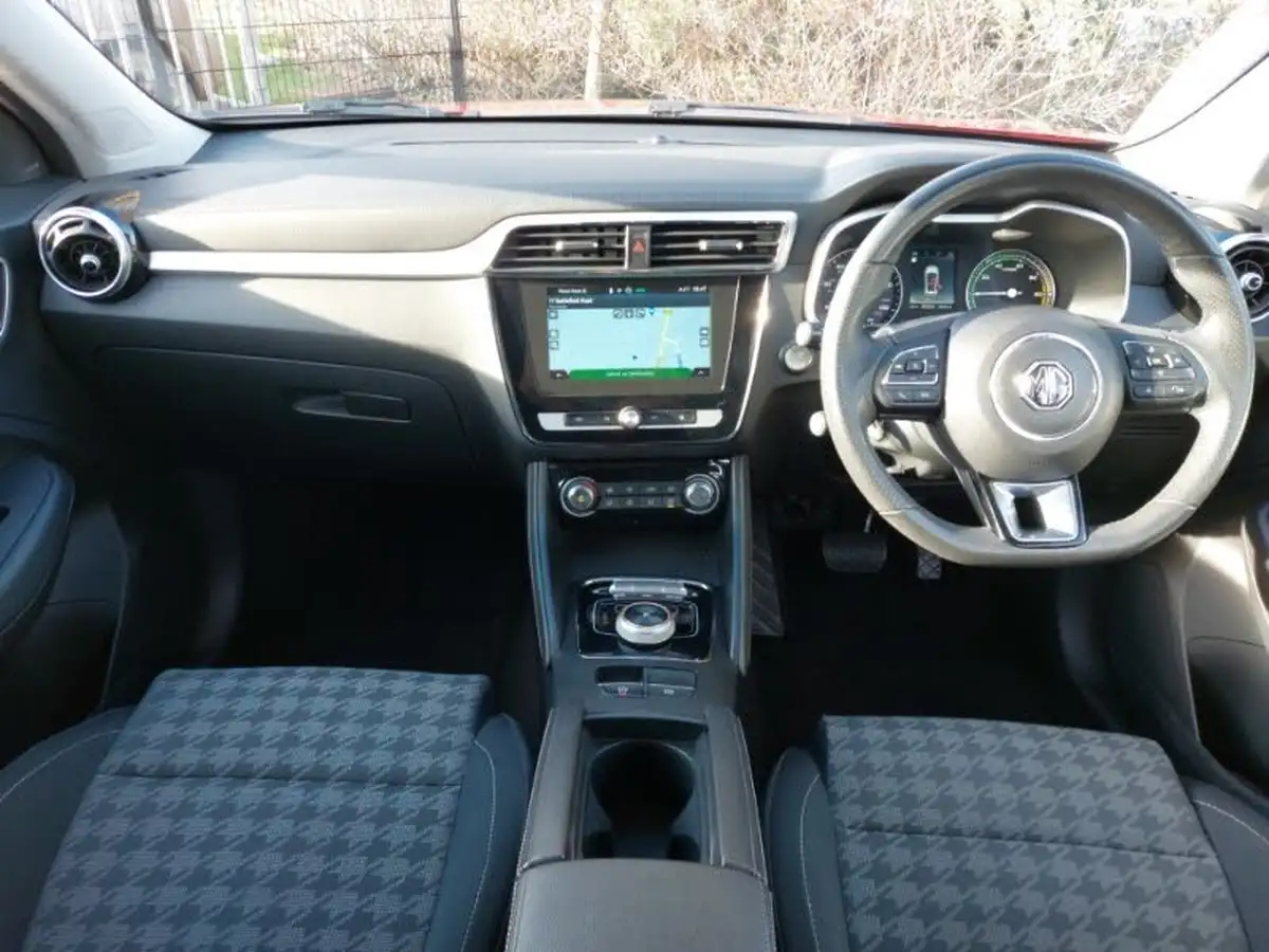 2020-mg-zs-suv-e-excite-ev-big-2