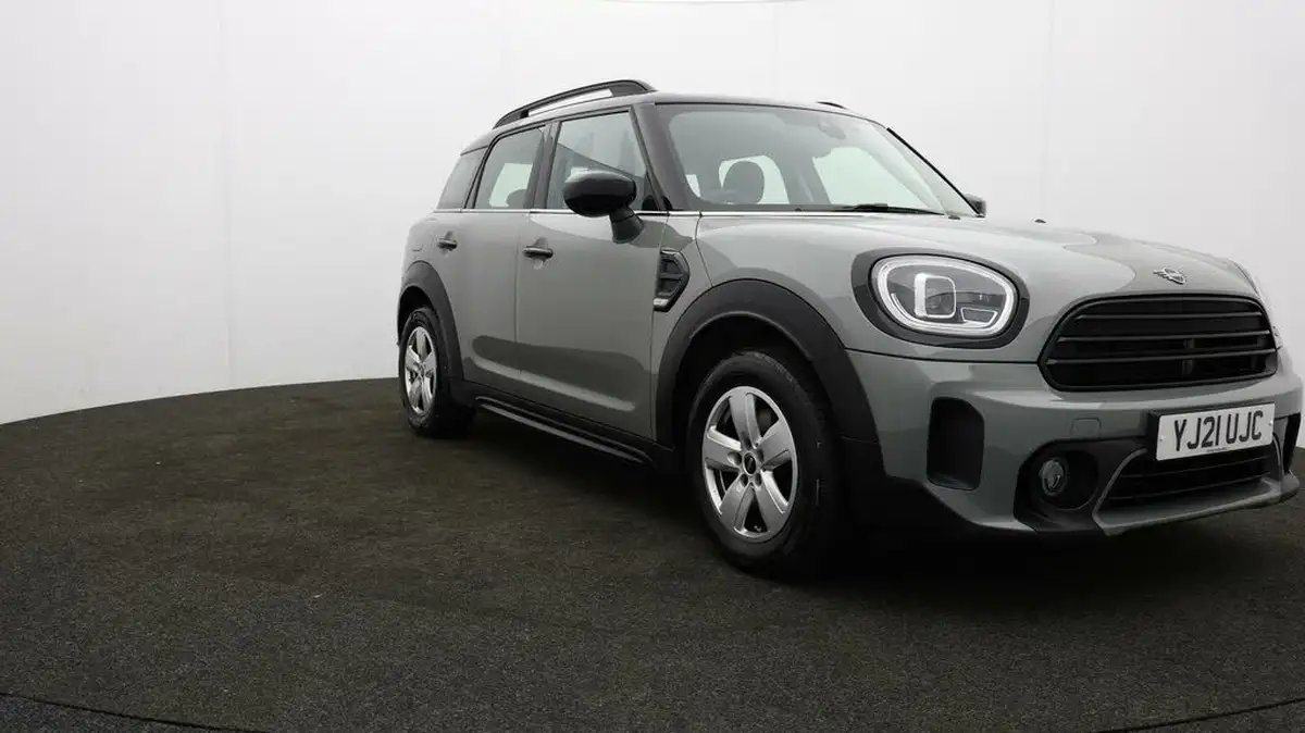 2021-mini-countryman-15-cooper-classic-all4-auto-big-40