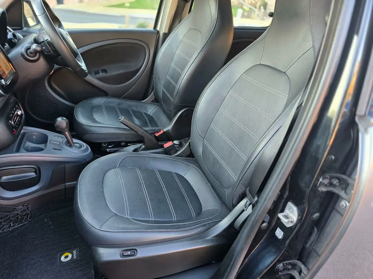 2019-smart-forfour-10-prime-sport-premium-twinamic-big-36