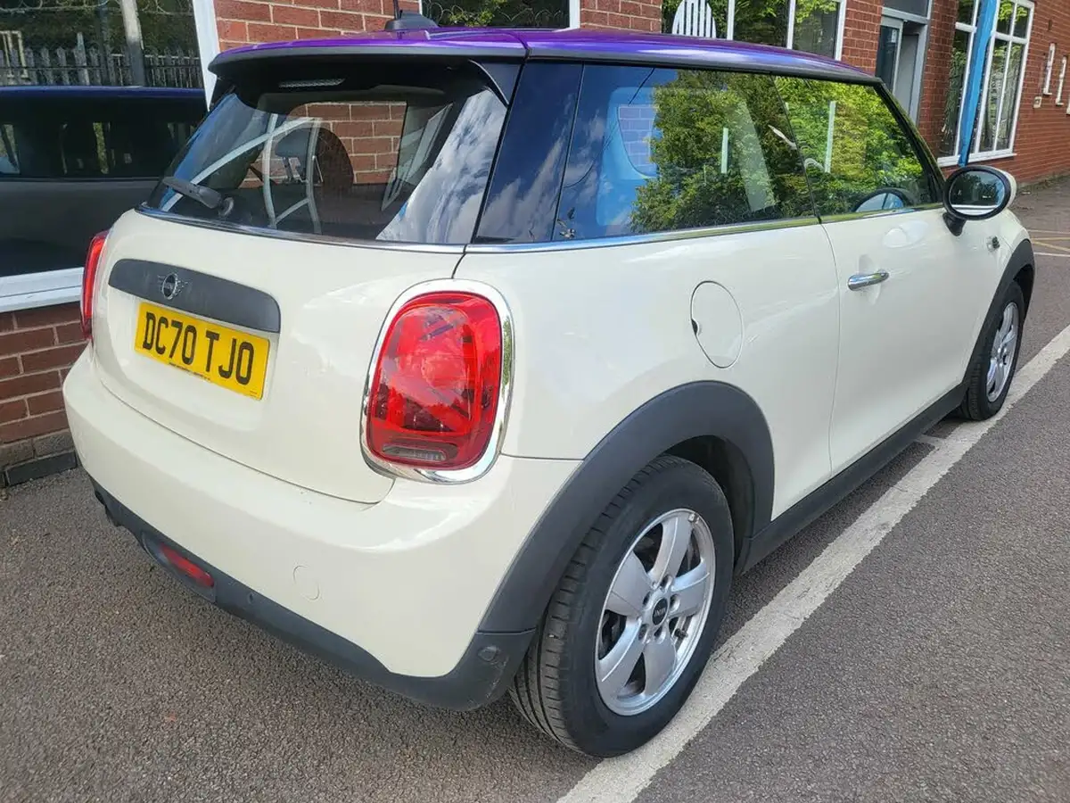 2020-mini-cooper-15-one-classic-3d-big-2
