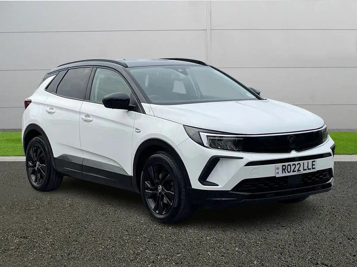 2022-vauxhall-grandland-12-sri-big-0