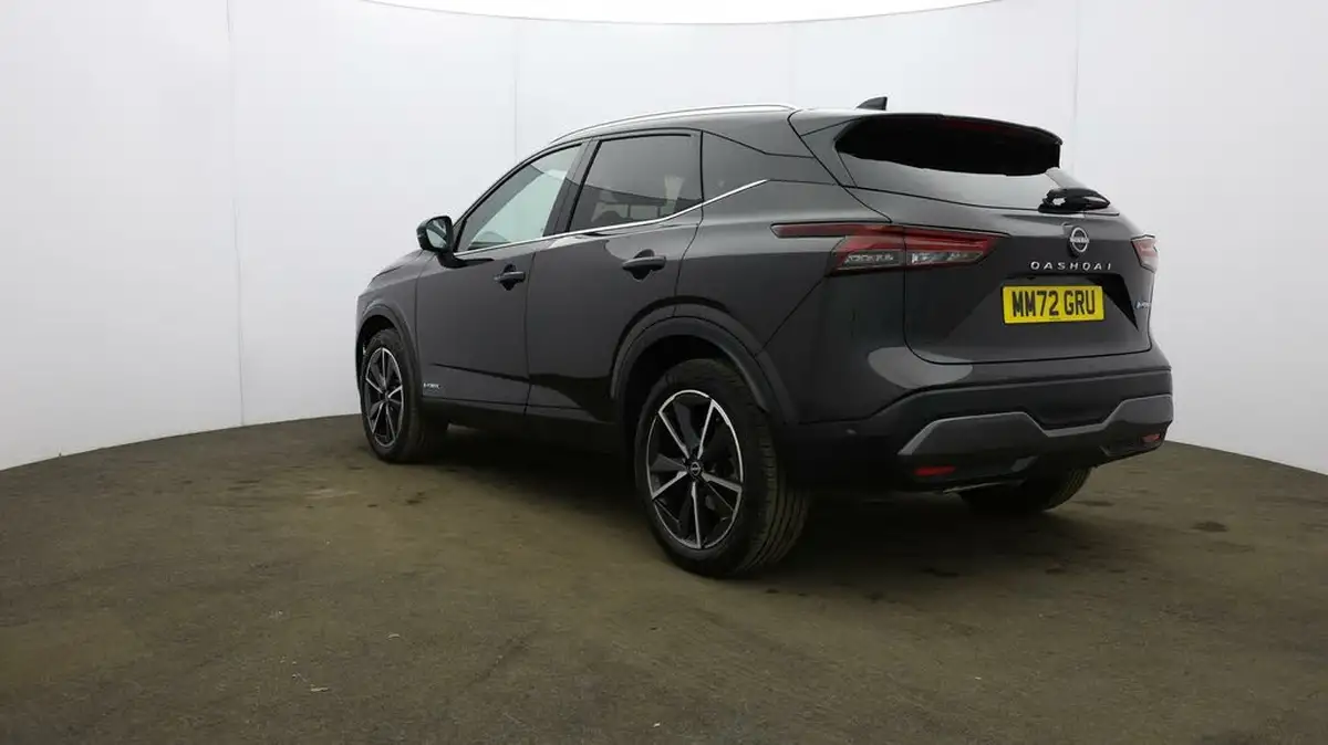 2022-nissan-qashqai-15-tekna-big-43