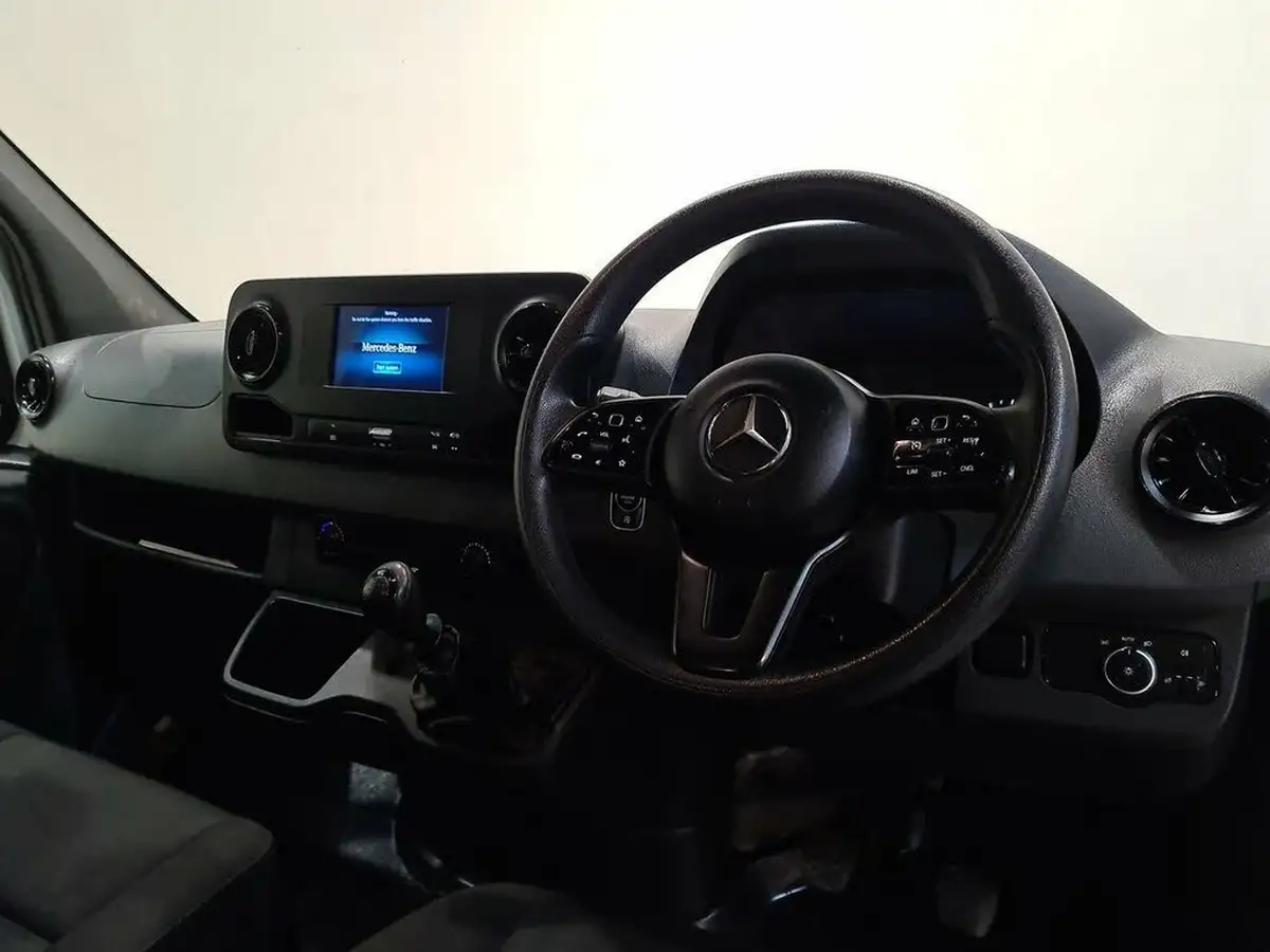 2021-mercedes-benz-sprinter-20cdi-315-l3h1-progressive-150pseu6dt-crewcab-big-29