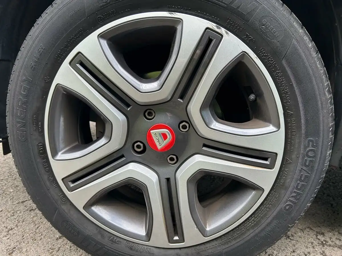 2019-dacia-sandero-stepway-09-tce-techroad-big-35