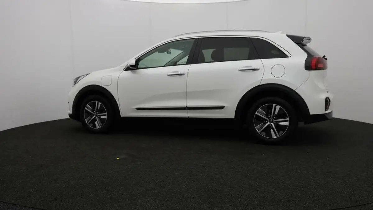 2020-kia-niro-16-gdi-phev-3-big-71