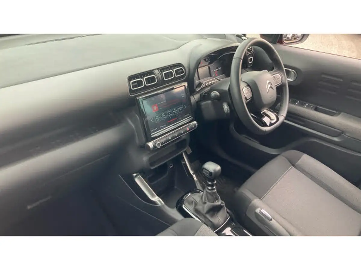 2023-citroen-c3-aircross-12-puretech-shine-110ps-big-8