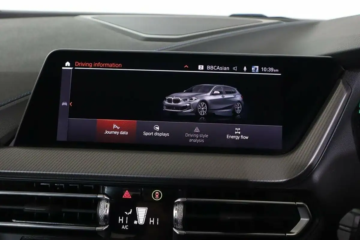 2022-bmw-1-series-20-m135i-xdrive-big-50