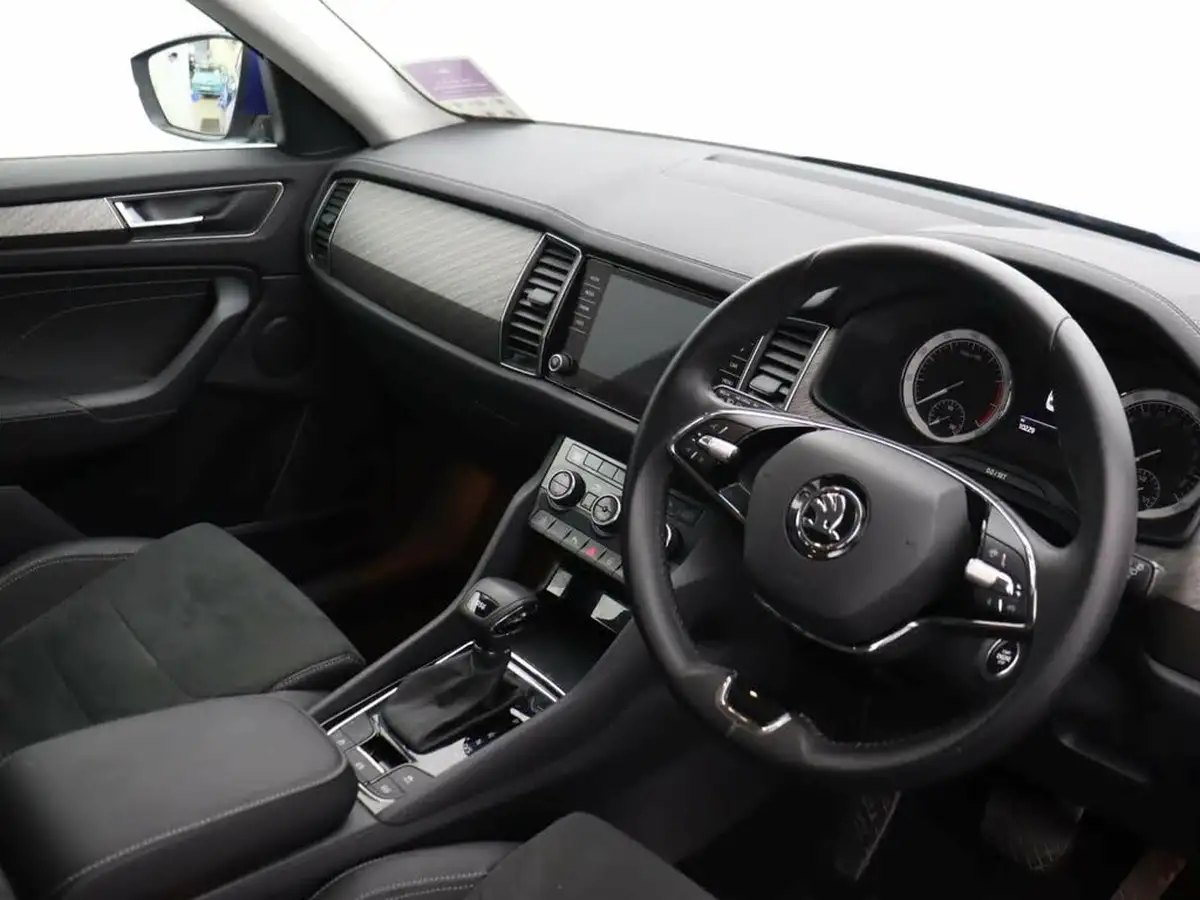 2022-skoda-kodiaq-15-tsi-se-l-dsg-big-11
