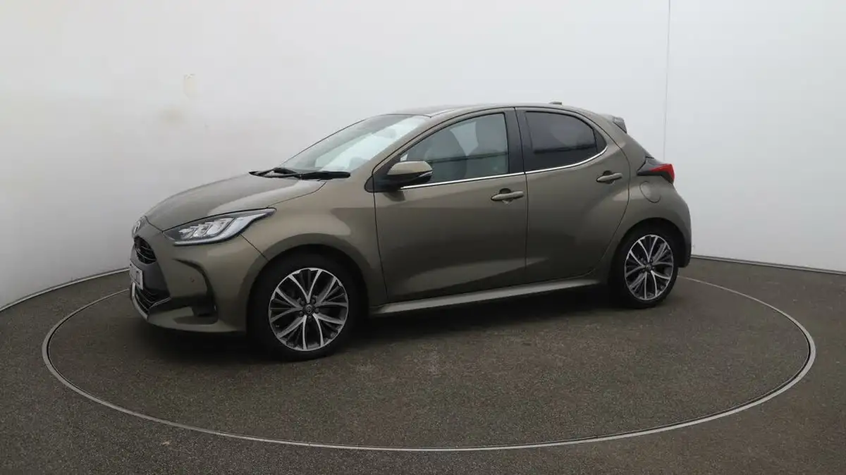 2021-toyota-yaris-15-vvt-i-excel-big-61