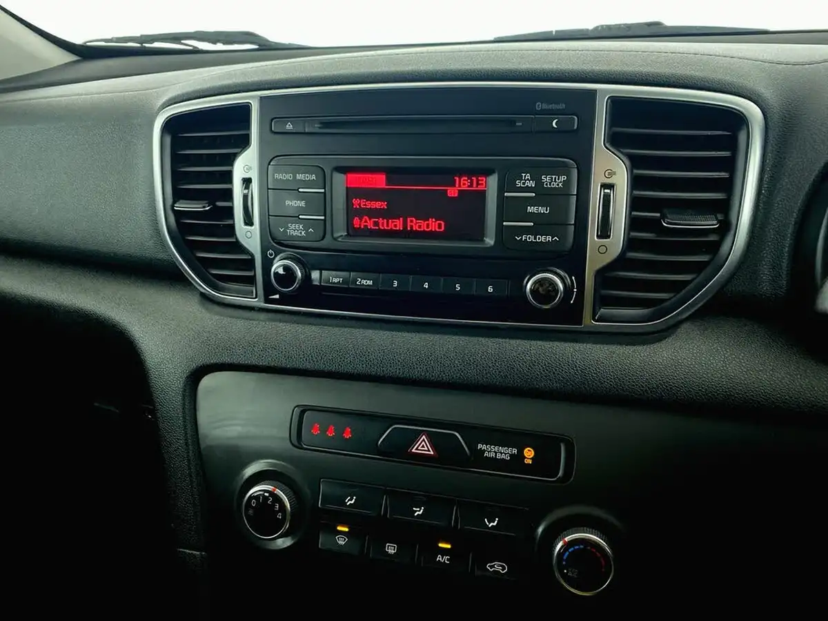 2017-kia-sportage-16-gdi-1-big-17