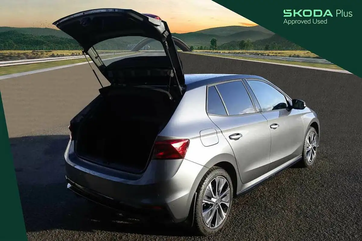 2024-skoda-fabia-10-tsi-monte-carlo-110ps-dsg-big-9