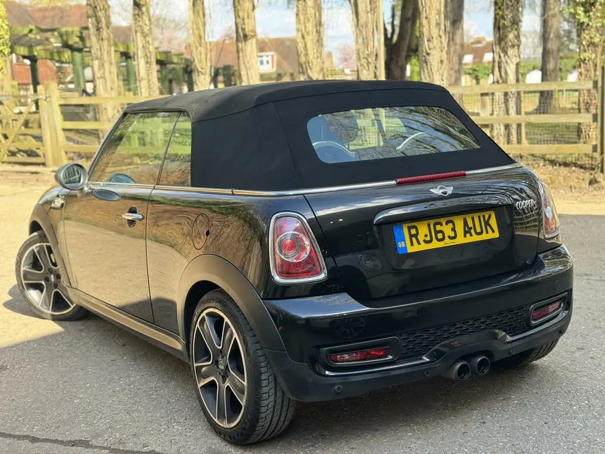 2013-mini-cooper-16-cooper-s-convertible-2d-big-41