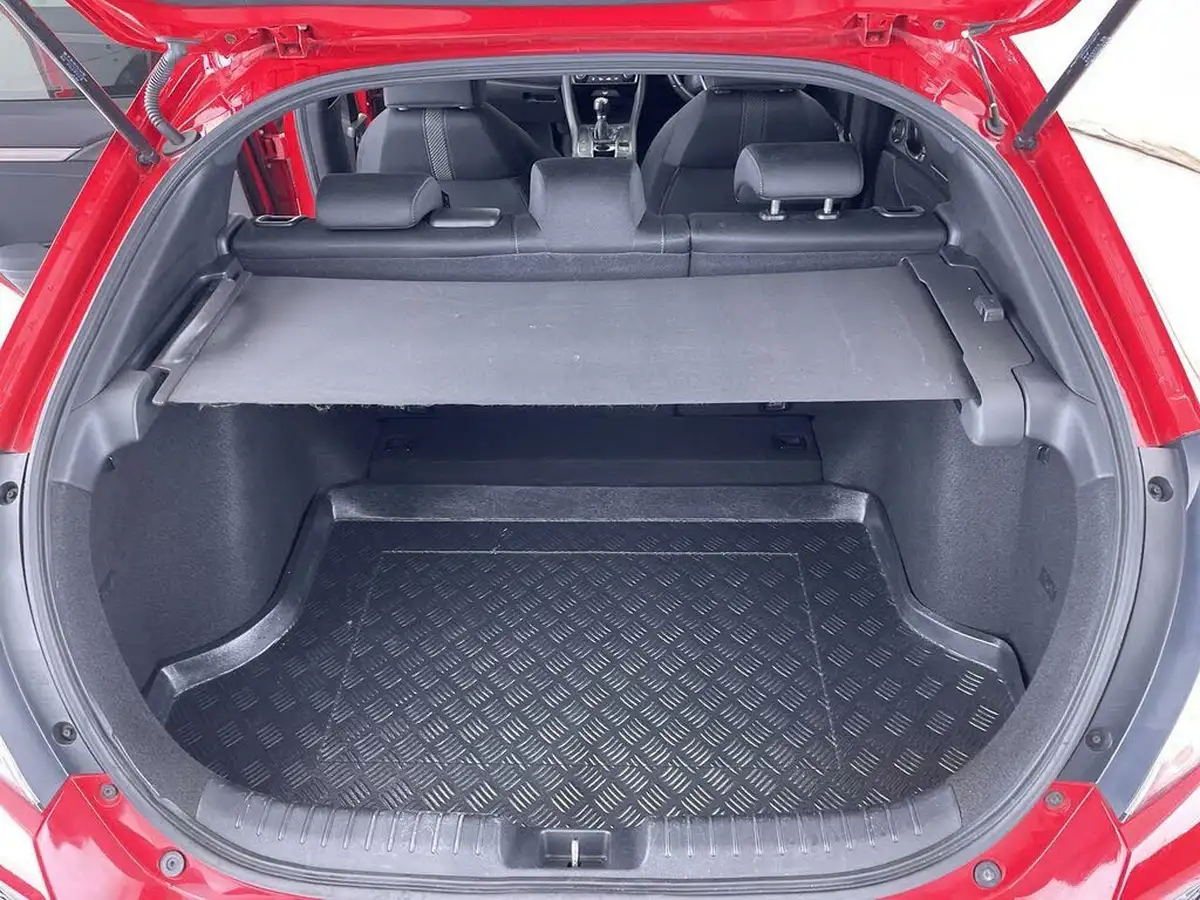 2019-honda-civic-10-vtec-turbo-sr-hatchback-5d-big-9