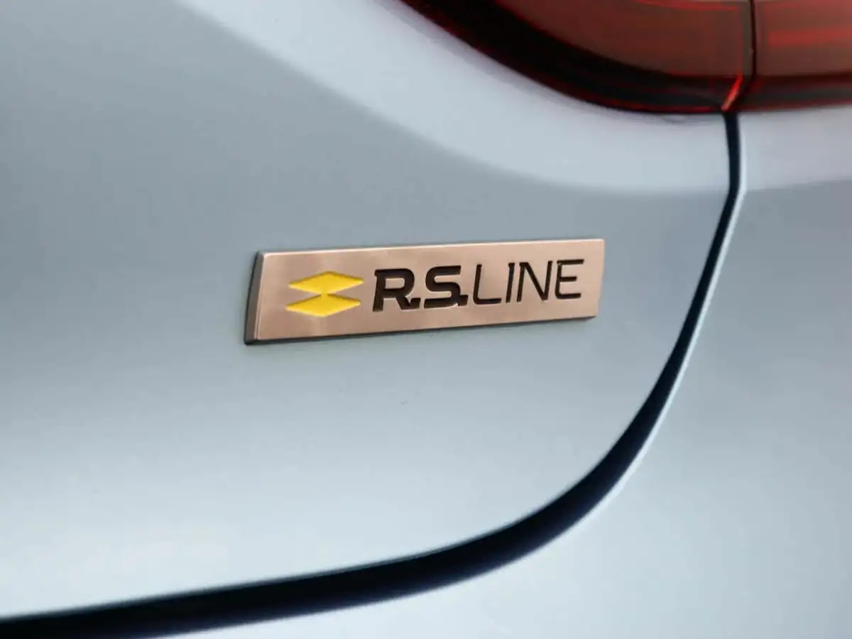 2021-renault-clio-16-rs-line-big-41