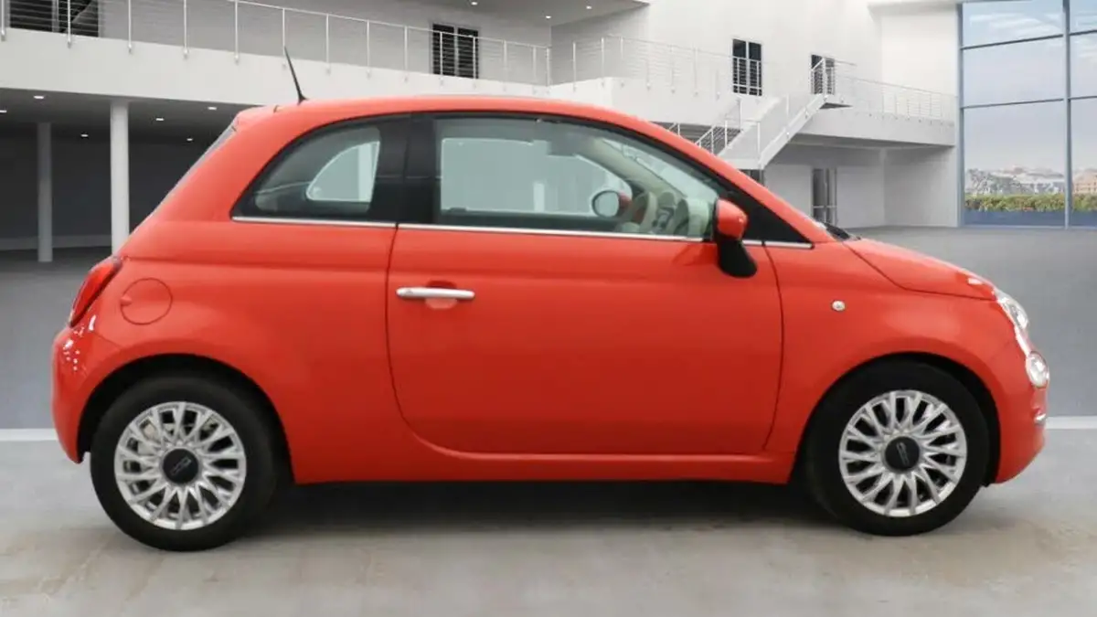 2016-fiat-500-09-lounge-85bhp-dualogic-big-3