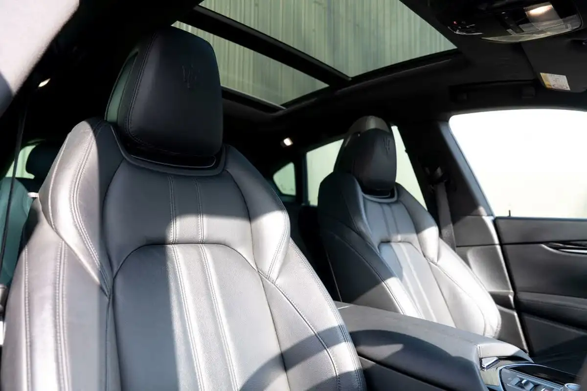 2021-maserati-levante-30-gransport-big-14