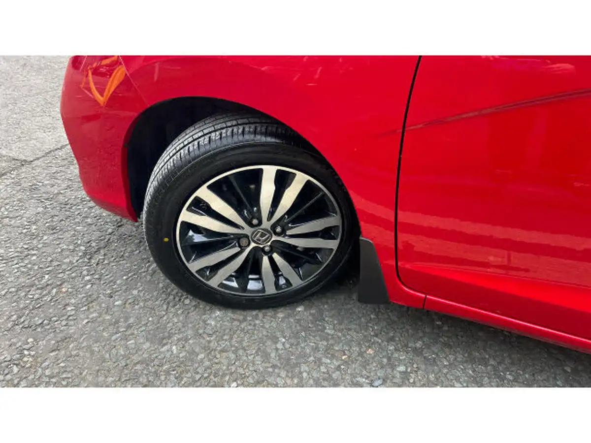 2019-honda-jazz-13-i-vtec-ex-navi-cvt-big-14