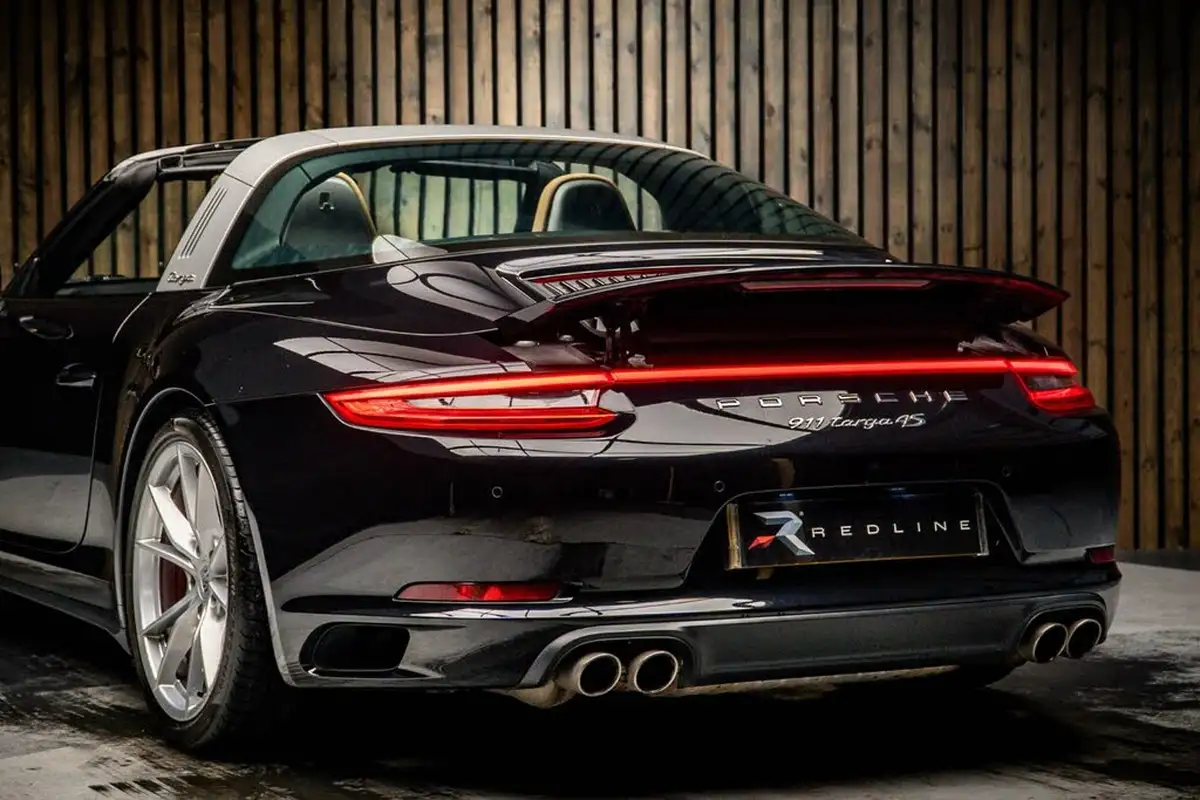 2017-porsche-911-30-targa-4-s-420bhp-pdk-big-19