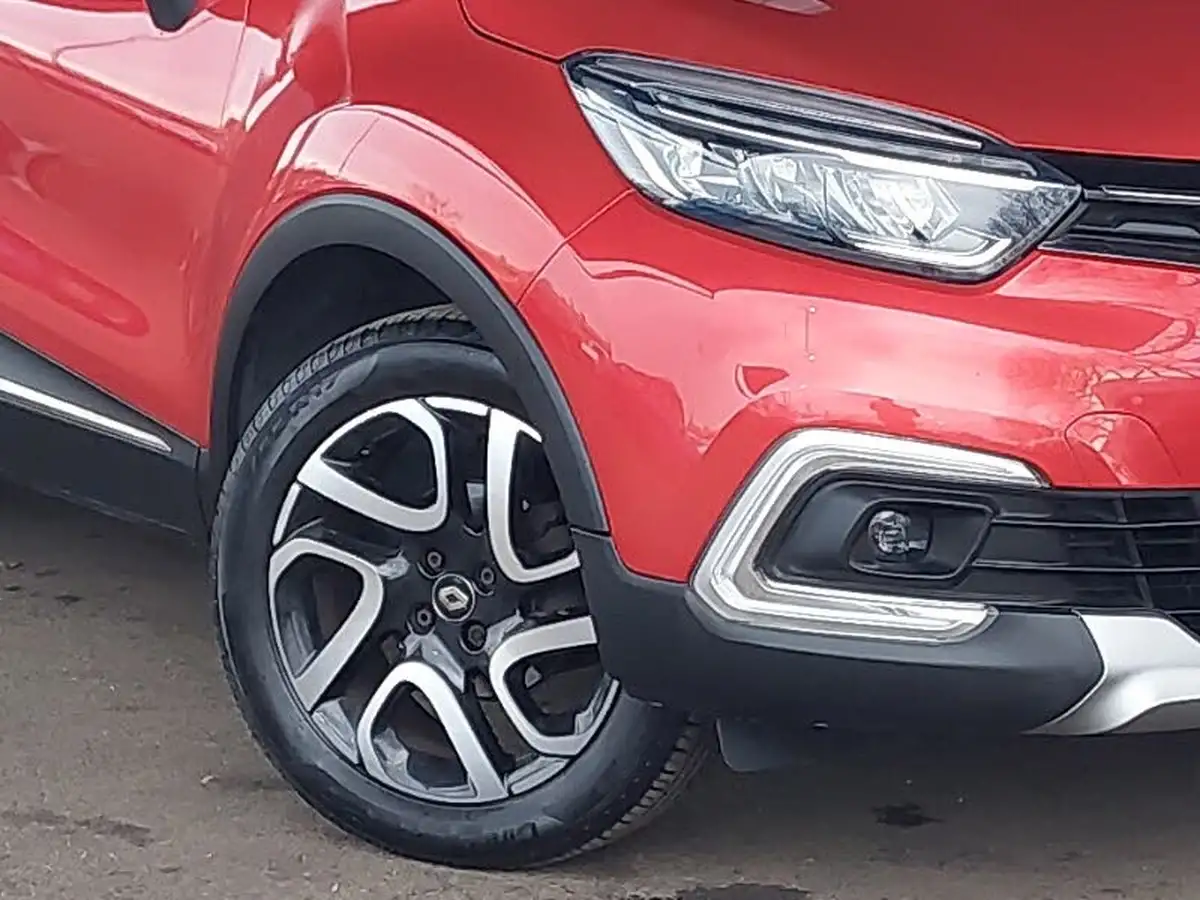 2017-renault-captur-09-tce-dynamique-s-nav-big-8