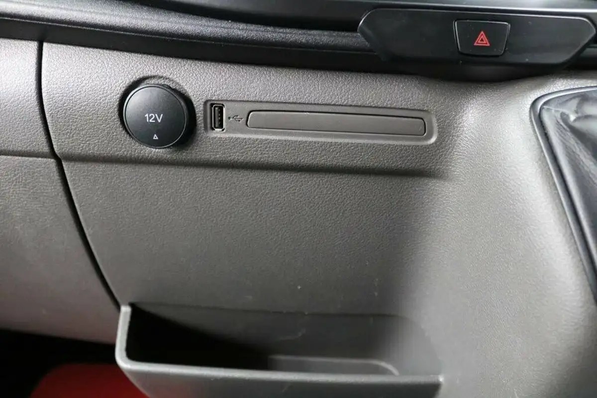 2022-ford-transit-20tdci-350-l3h2-leader-with-ac-chiller-big-47
