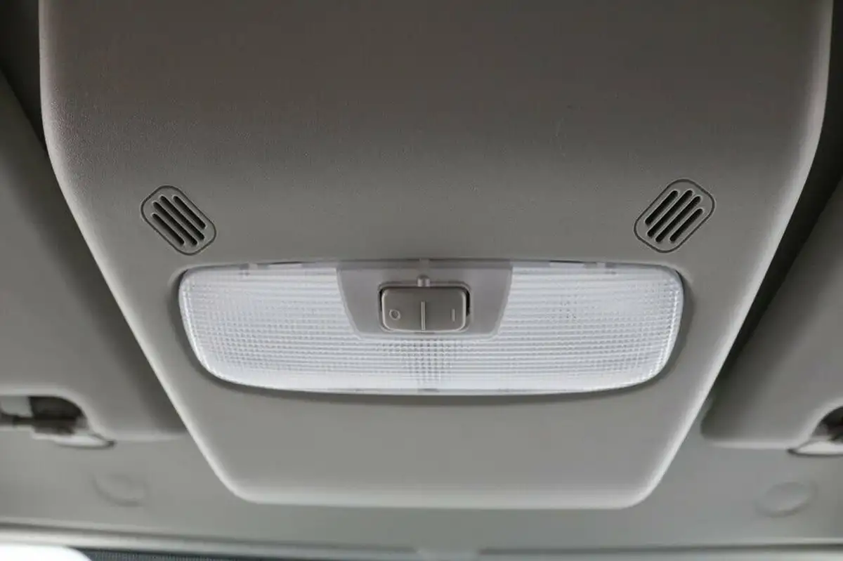 2022-ford-transit-20tdci-350-l3h2-leader-with-ac-chiller-big-25