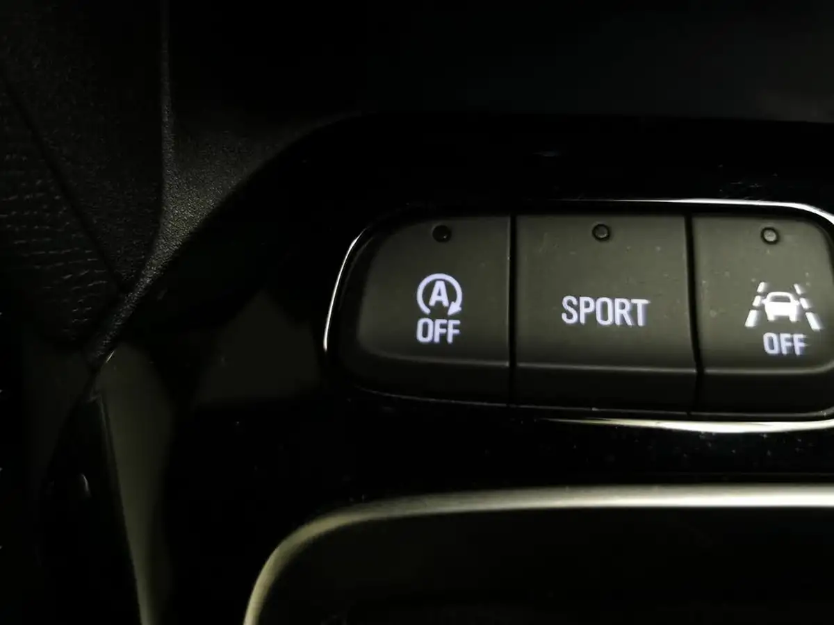 2021-vauxhall-corsa-12-turbo-sri-edition-100ps-big-21