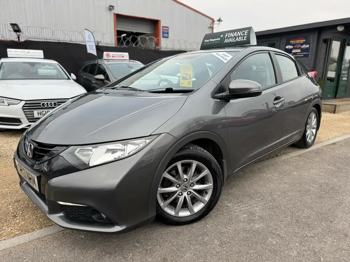 2013-honda-civic-18-es-auto-big-3