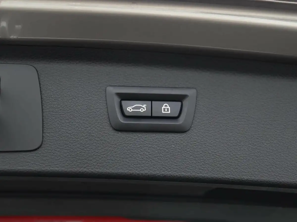 2021-bmw-2-series-20-220i-luxury-active-big-18