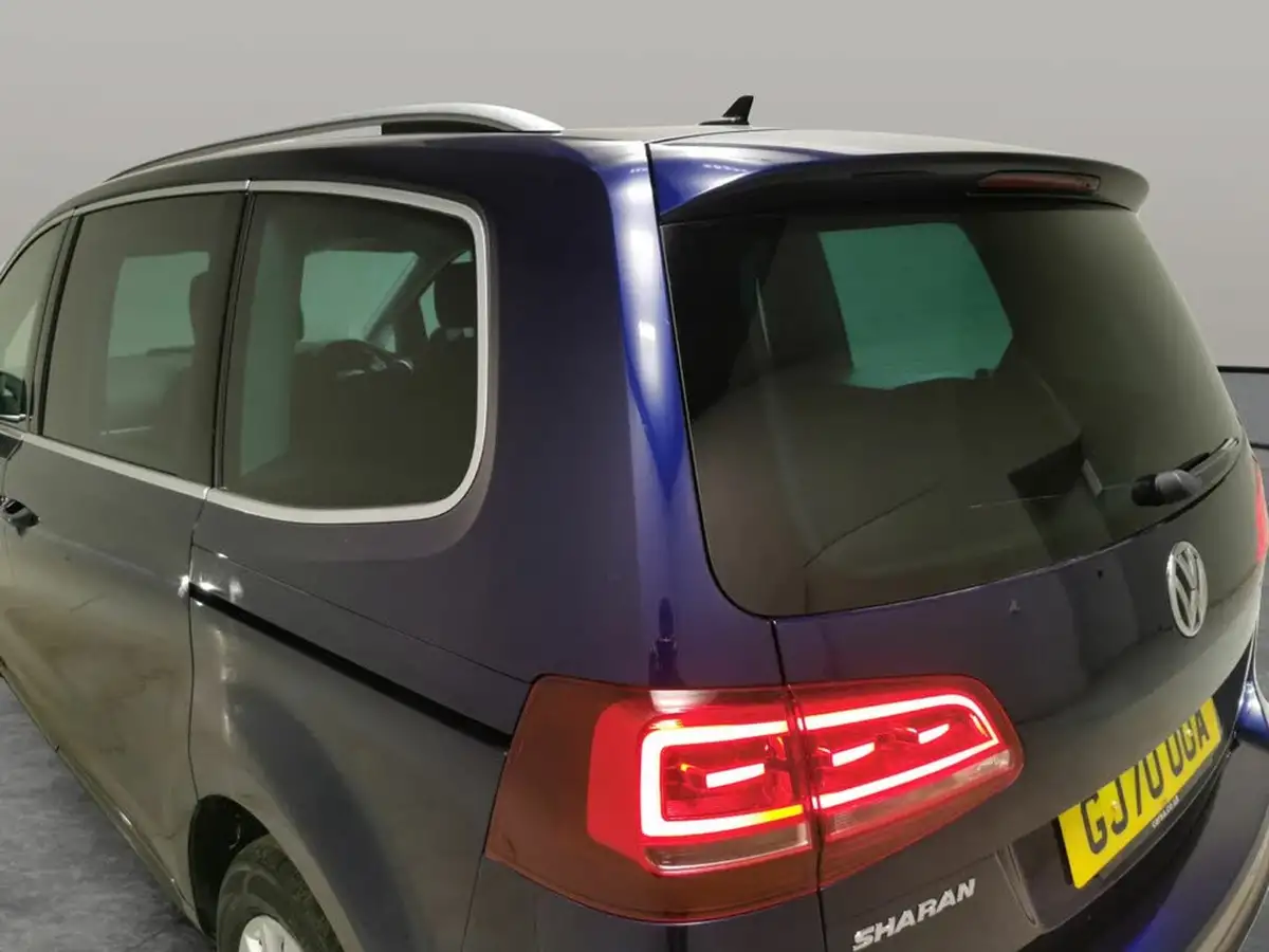 2020-volkswagen-sharan-20tdi-se-nav-150ps-dsg-big-11