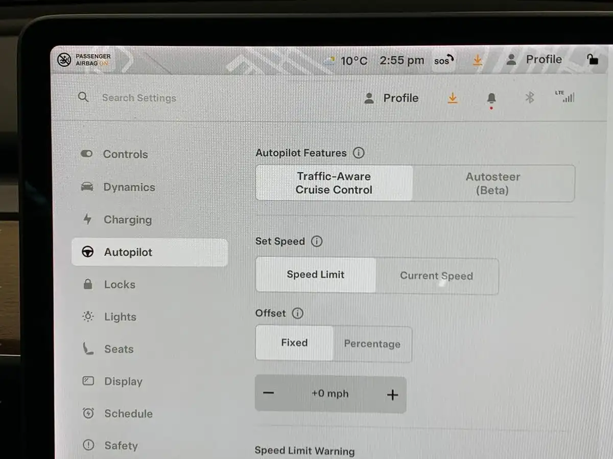 2021-tesla-model-3-e-long-range-awd-big-22