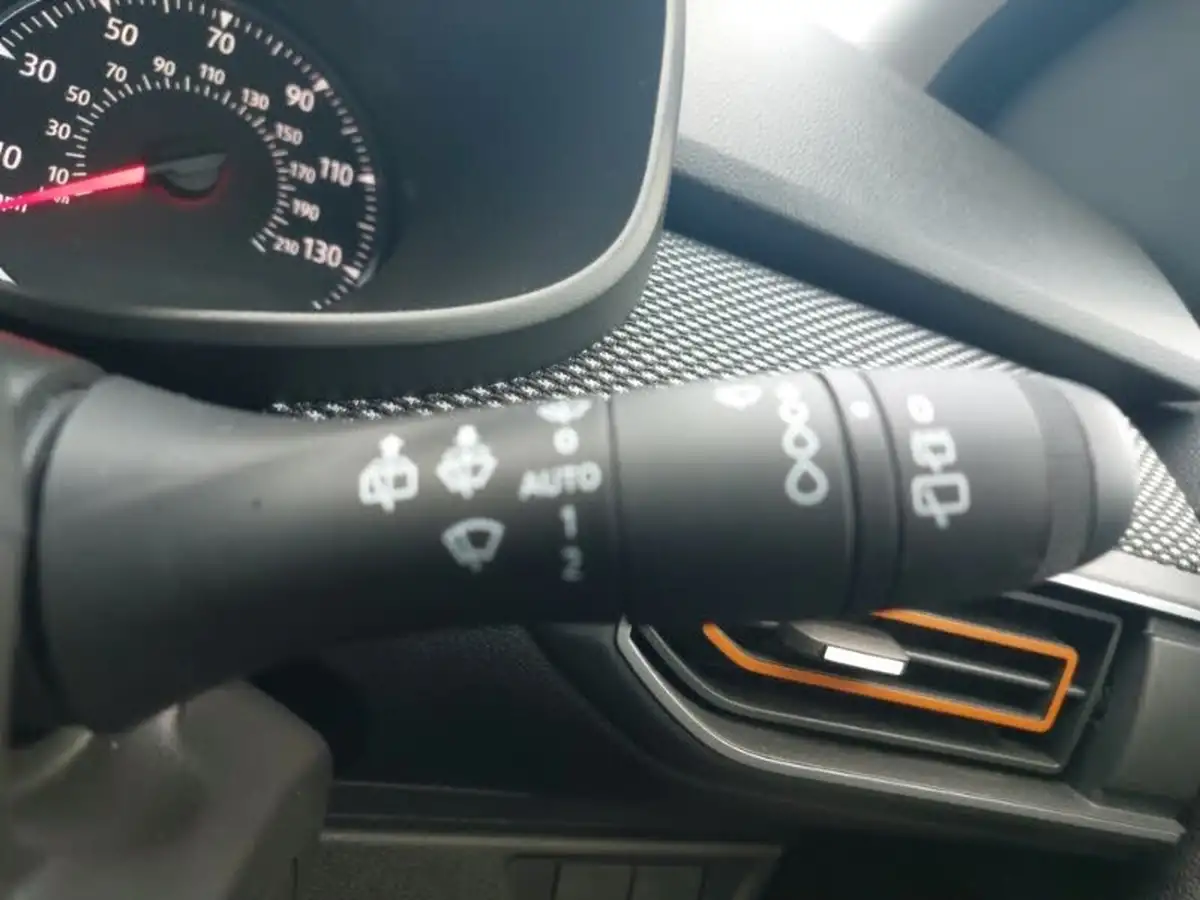 2023-dacia-sandero-stepway-10-tce-journey-90bhp-big-16