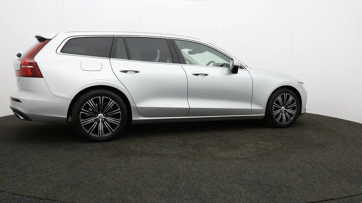 2020-volvo-v60-20-t6-inscription-big-49