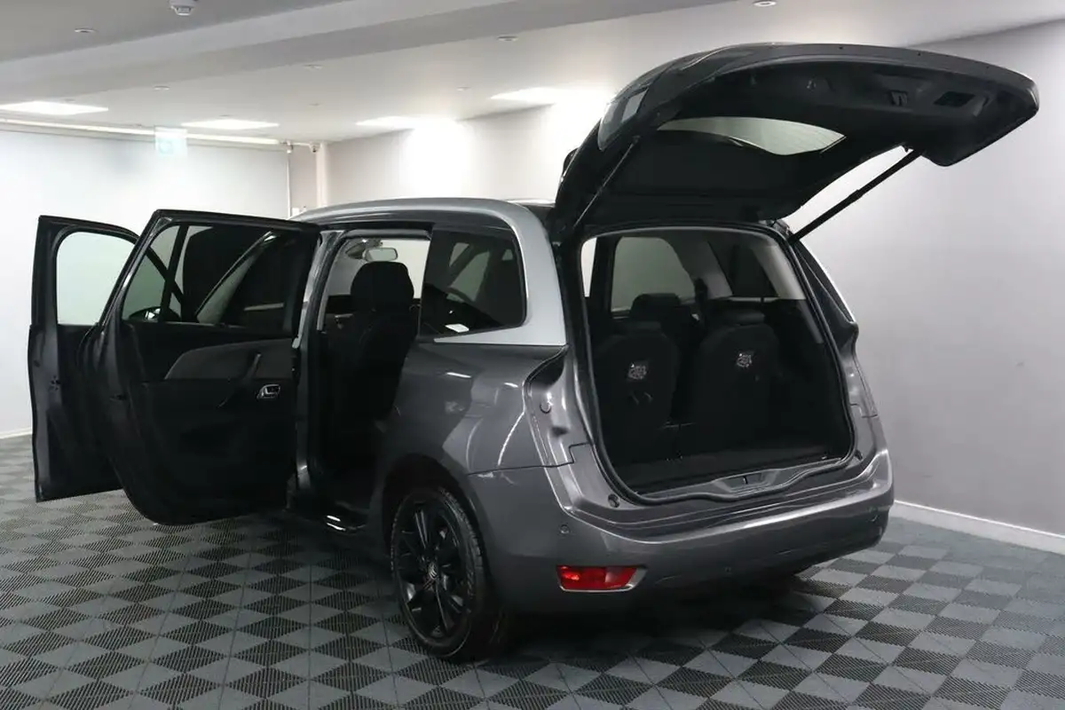 2018-citroen-grand-c4-spacetourer-15bluehdi-flair-eat8-big-16
