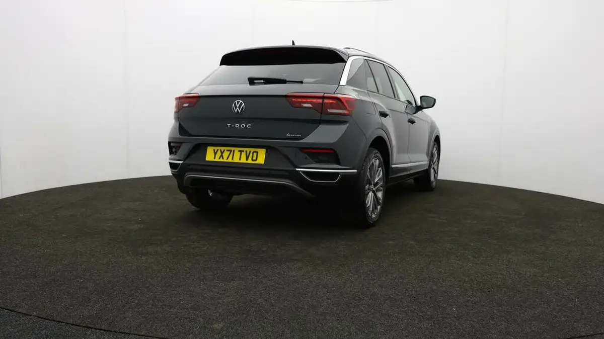2021-volkswagen-t-roc-20-tsi-sel-big-75