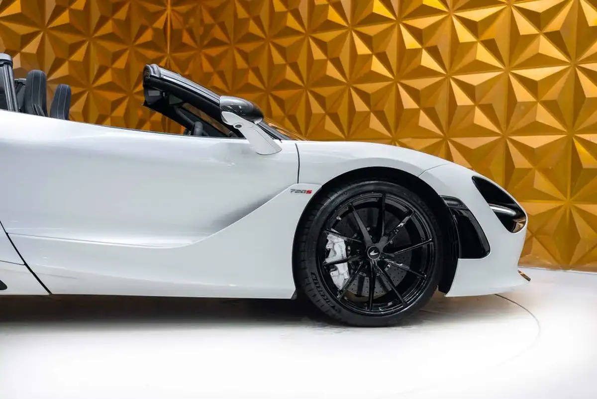 2020-mclaren-720s-40-720bhp-coupe-dct-big-31