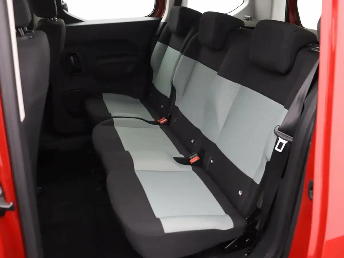 2019-citroen-berlingo-15bluehdi-feel-m-size-100ps-big-10