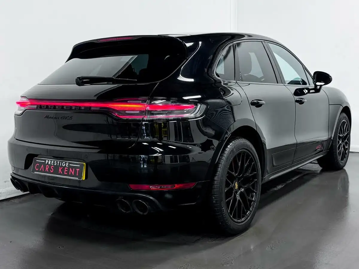 2021-porsche-macan-29-v6-gts-380ps-big-15