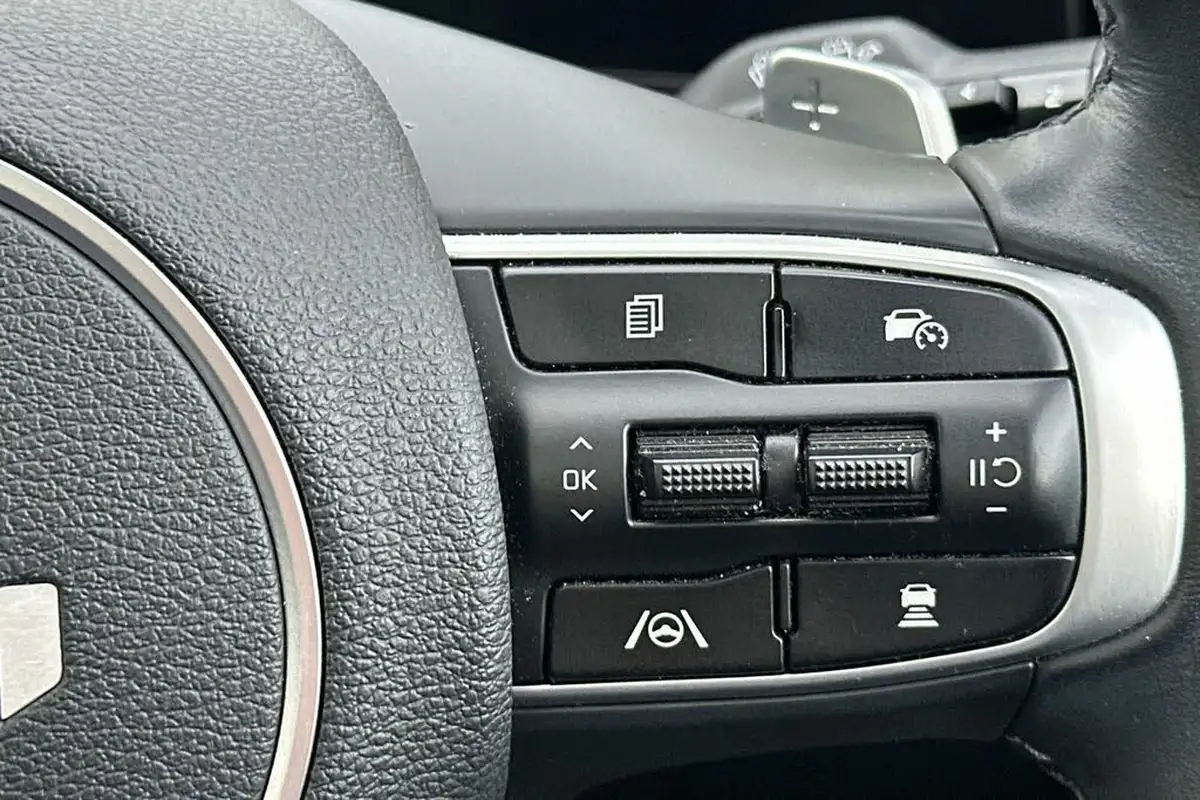 2022-kia-sportage-16-t-gdi-gt-line-s-226bhp-hev-1598cc-auto-big-11