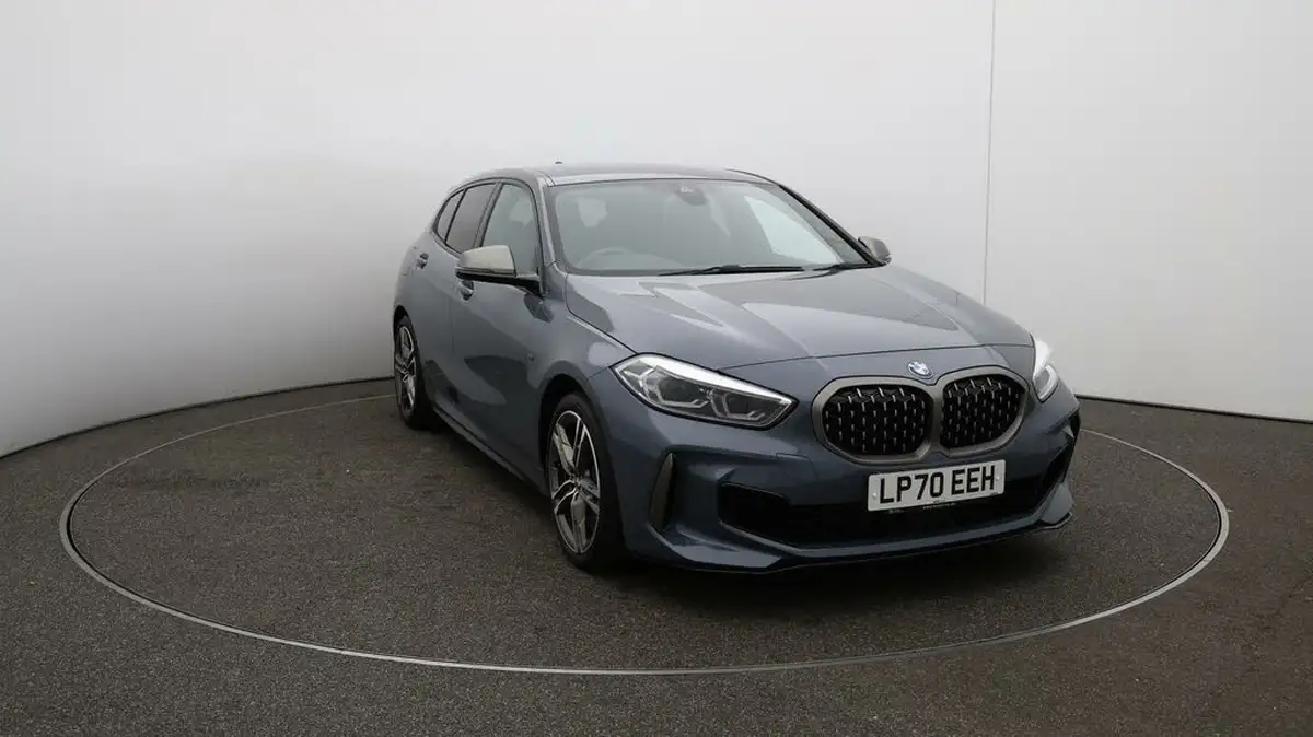 2021-bmw-1-series-20-m135i-xdrive-big-42