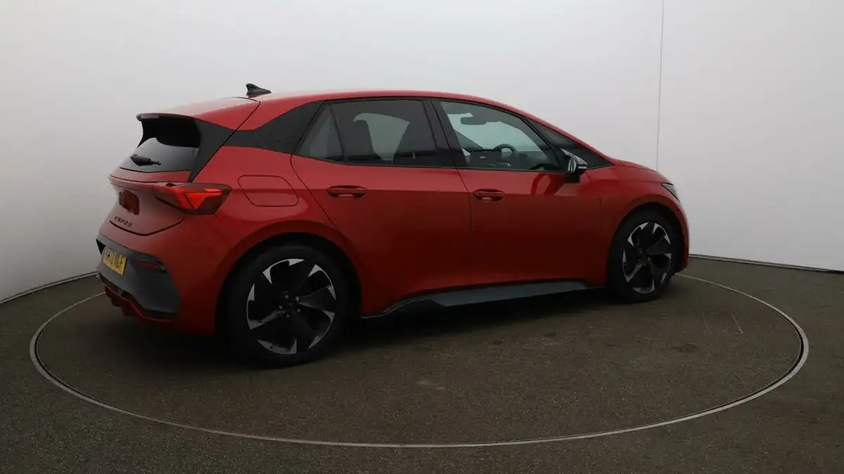 2022-cupra-born-e-v2-204ps-58kwh-big-43