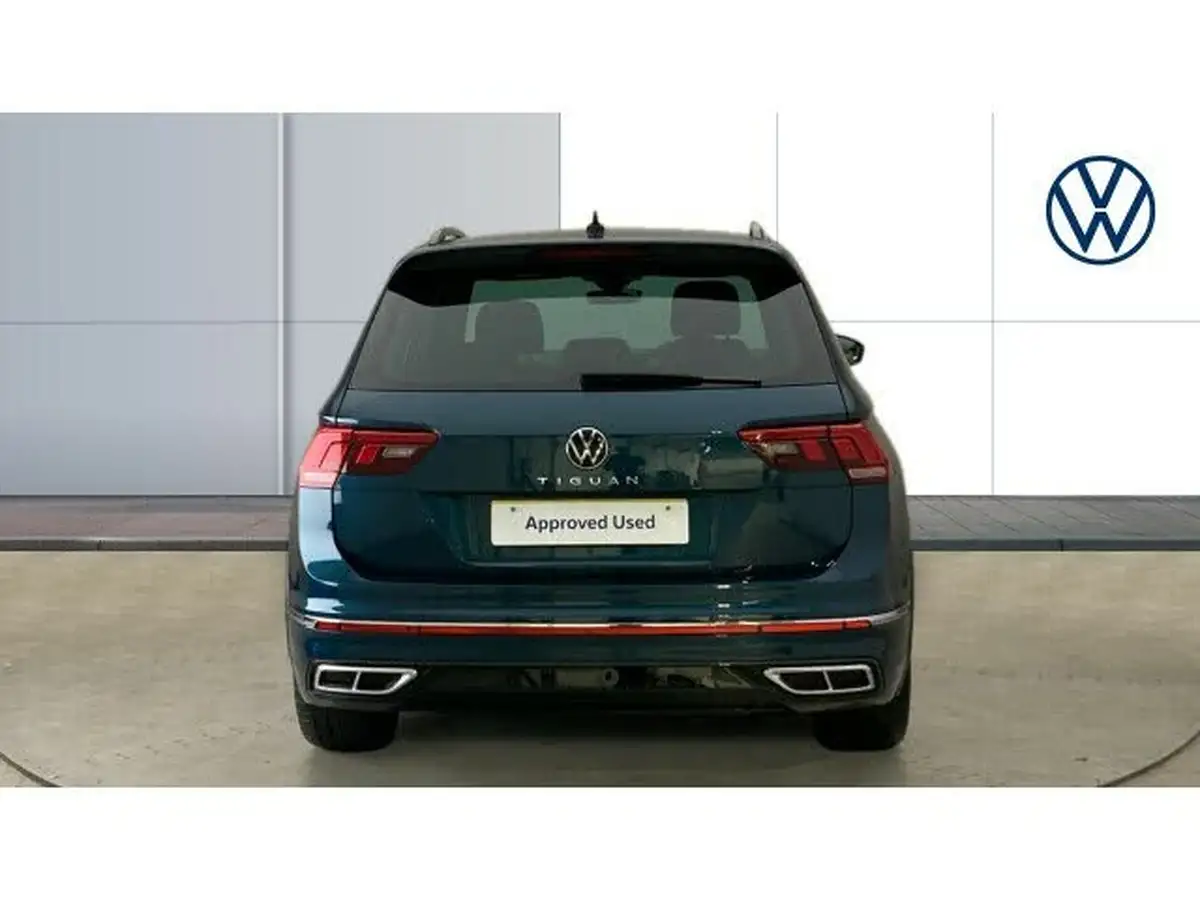 2021-volkswagen-tiguan-15-tsi-r-line-big-7