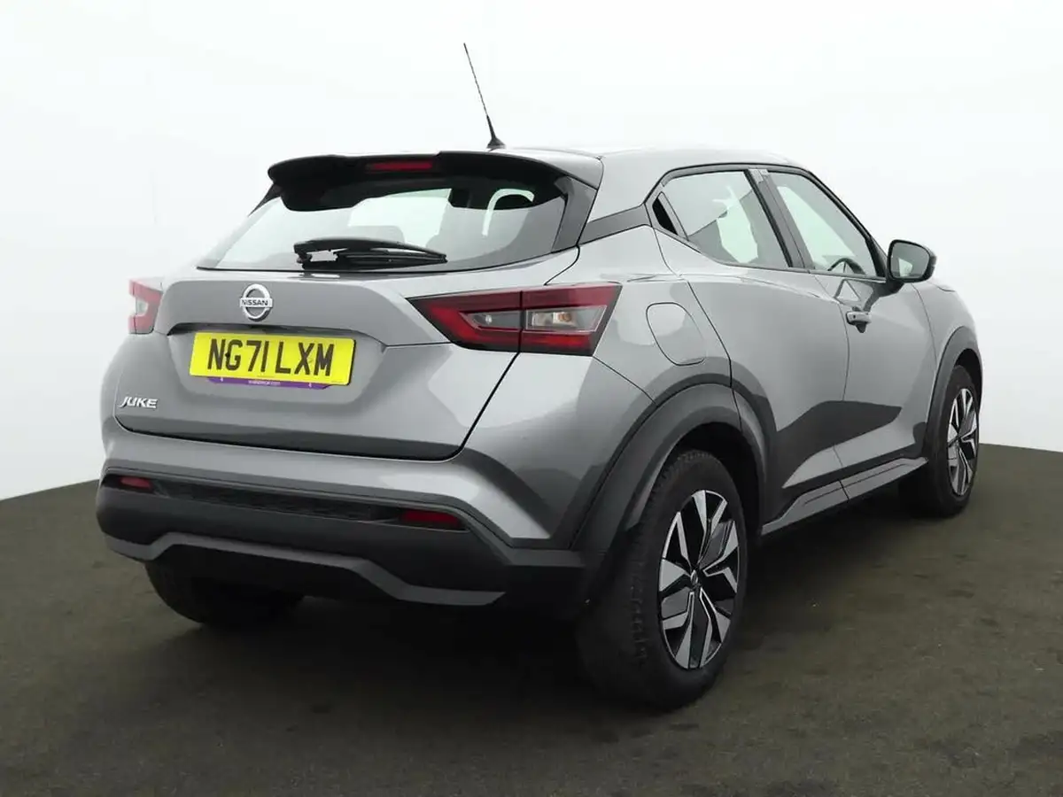 2022-nissan-juke-10-dig-t-acenta-big-5