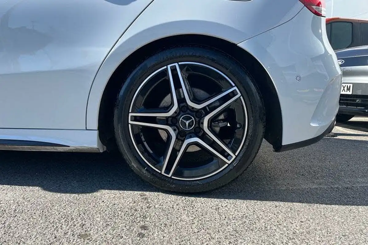 2022-mercedes-benz-a-class-13-a200-amg-line-premium-plus-edition-hatchback-5d-7g-dct-big-7