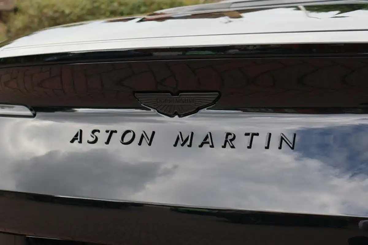 2024-aston-martin-db12-40-v8-auto-euro-6-ss-2dr-big-6
